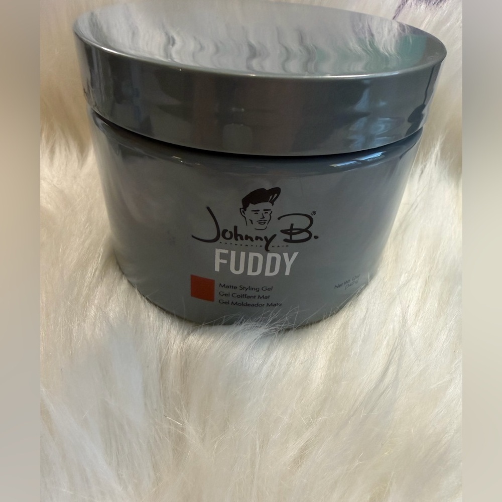 💙3/$20 Fuddy Matte Styling Gel - Gray